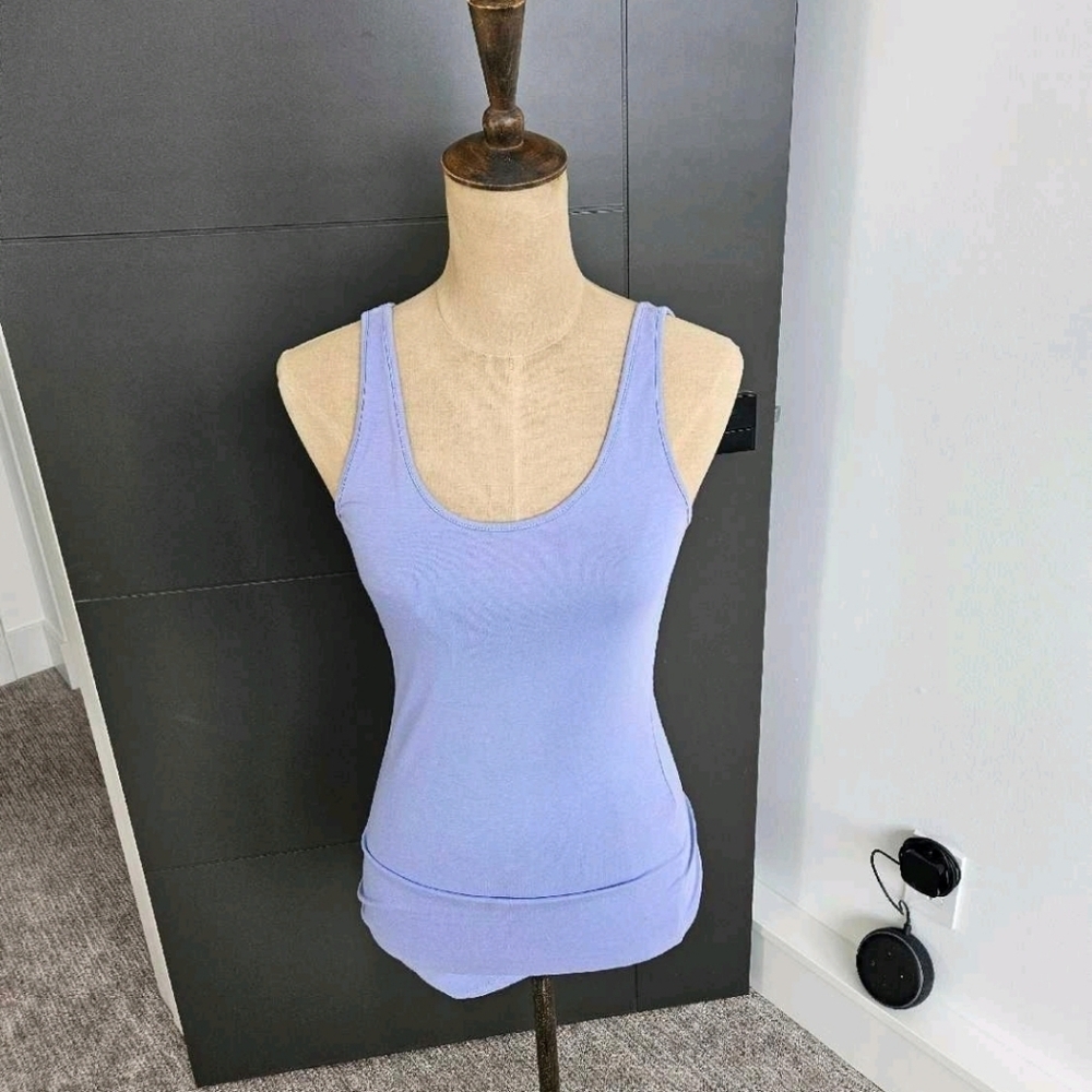 Silver Icing Tank Top Women’s Size Medium Casual Basic Sleeveless Everyday